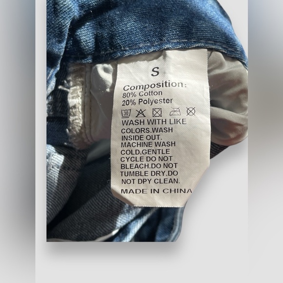 Women Low Rise Washed Baggy Jeans Heart Floral Graffiti Wide Leg Denim Sz Sm - Picture 7 of 7